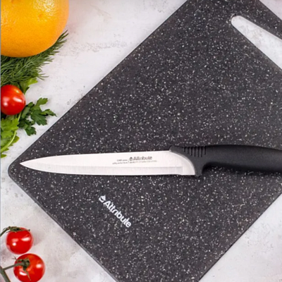Нож Attribute Chef AKC015