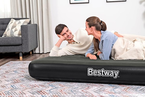 Надувной матрас Bestway 6713M