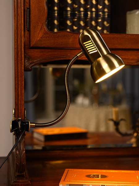 Настольная лампа ArtStyle HT-122AB