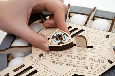 Бластер игрушечный EWA Пинг-понг пушка