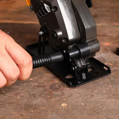 Дисковая пила Deko CS1050-D / 083-1103