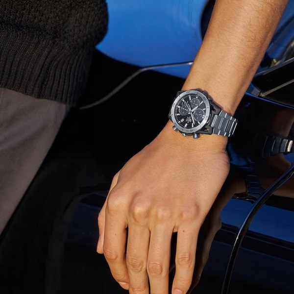 Часы наручные мужские Casio EFS-S640D-1A