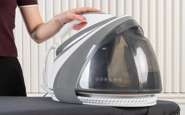 Утюг с парогенератором Garlyn GST-10 Pro