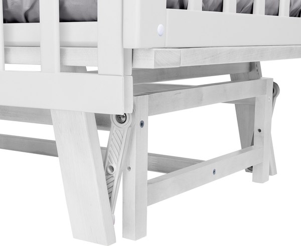 Детская кроватка Sweet Baby Luciano с маятником