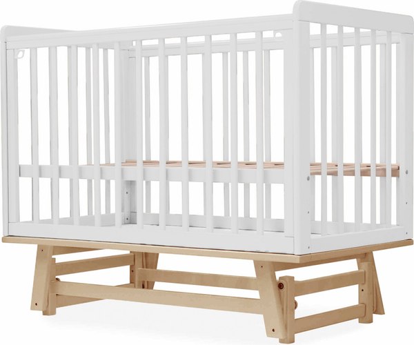 Детская кроватка Sweet Baby Luciano с маятником - фото