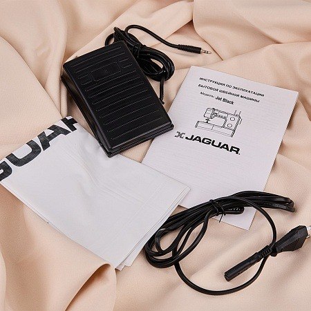 Швейная машина Jaguar Jet Black