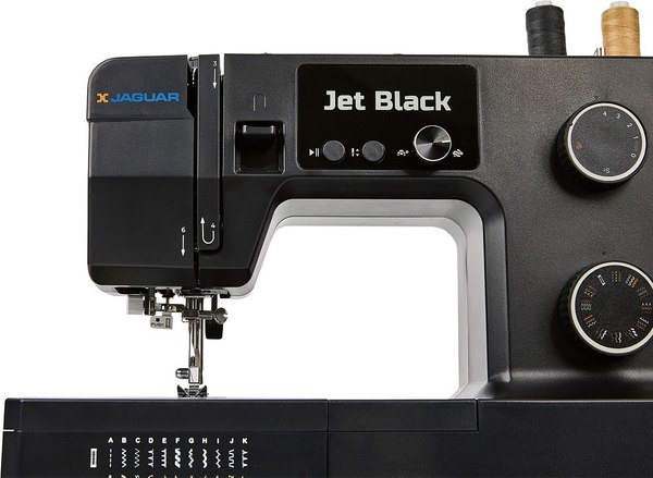Швейная машина Jaguar Jet Black