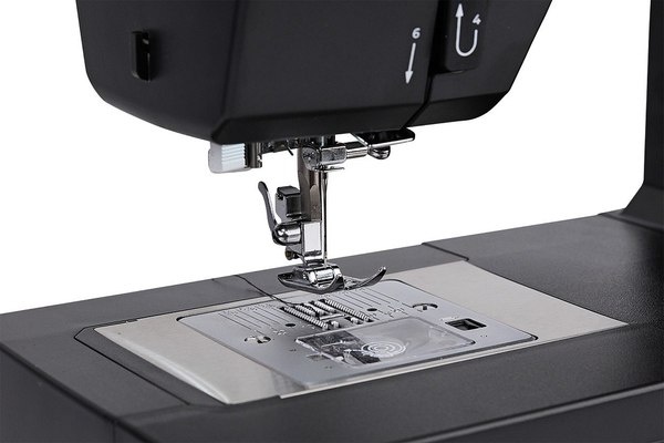 Швейная машина Jaguar Jet Black