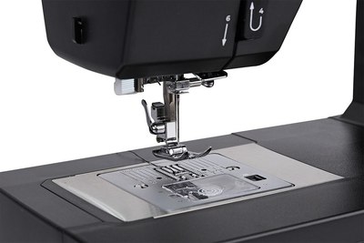 Швейная машина Jaguar Super Jeans L