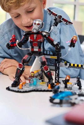 Конструктор Lego Marvel Капитан Америка: Противостояние 76314