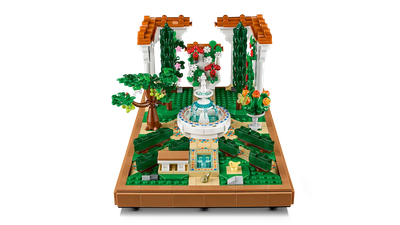 Конструктор Lego Icons Сад с фонтаном 10359