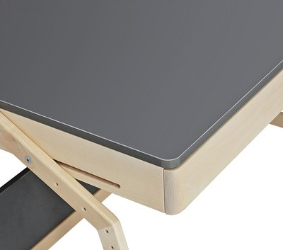 Стол детский Элегия Скандик с экраном 0162 РЕ