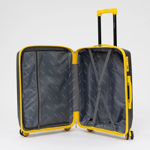 Чемодан на колесах Valigetti 344-2201/2-24BYL