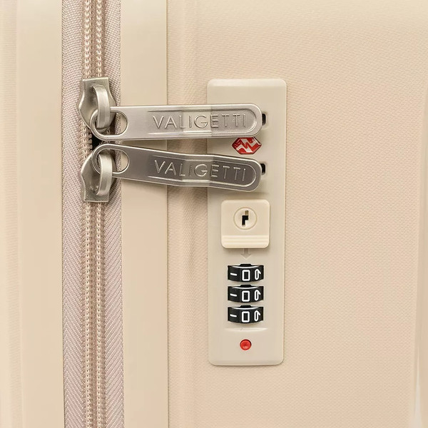 Чемодан на колесах Valigetti 344-2201/3-20COF