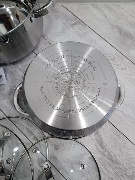 Кастрюля Peterhof PH-15772-1