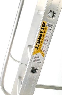 Лестница-стремянка Алюмет АРЕ1407.00.000