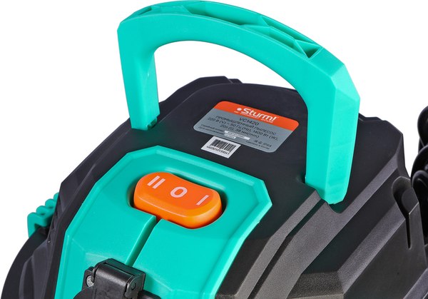 Профессиональный пылесос Sturm! VC1420