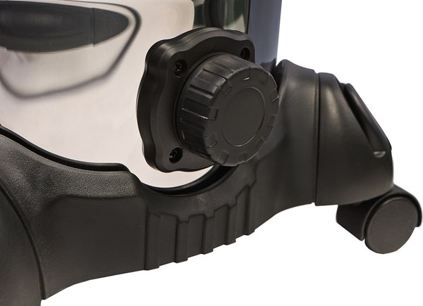 Профессиональный пылесос Sturm! VC1530