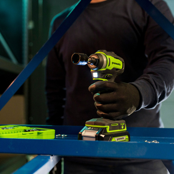 Аккумуляторный шуруповерт Greenworks ID3170 / 3804907