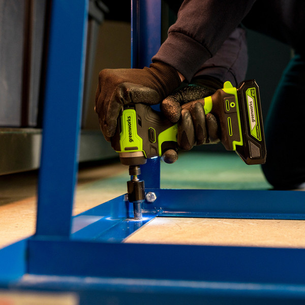 Аккумуляторный шуруповерт Greenworks ID3170 / 3804907