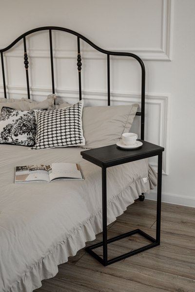 Приставной столик Stal-Massiv Goose