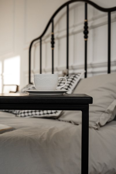 Приставной столик Stal-Massiv Goose