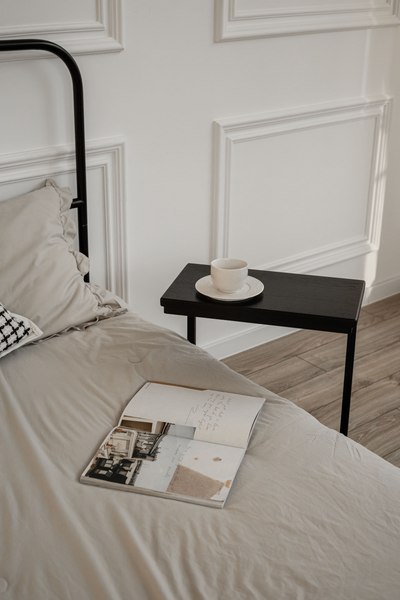 Приставной столик Stal-Massiv Goose