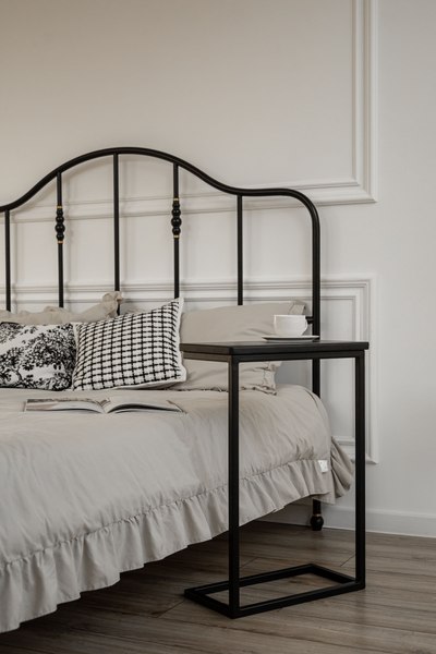 Приставной столик Stal-Massiv Goose