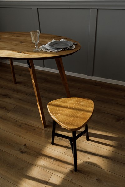 Табурет Stal-Massiv Delta-45