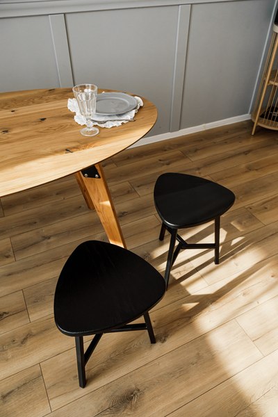 Табурет Stal-Massiv Delta-45