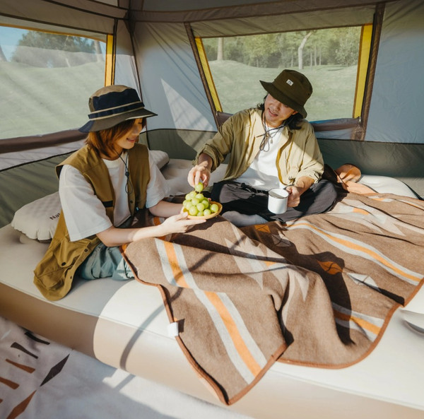 Палатка Naturehike Cape 5.2 / CNK2450WS037-LBG (серый/коричневый)