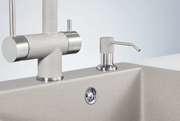 Дозатор встраиваемый в мойку GRANULA 1403