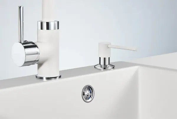 Дозатор встраиваемый в мойку GRANULA GR-05 D