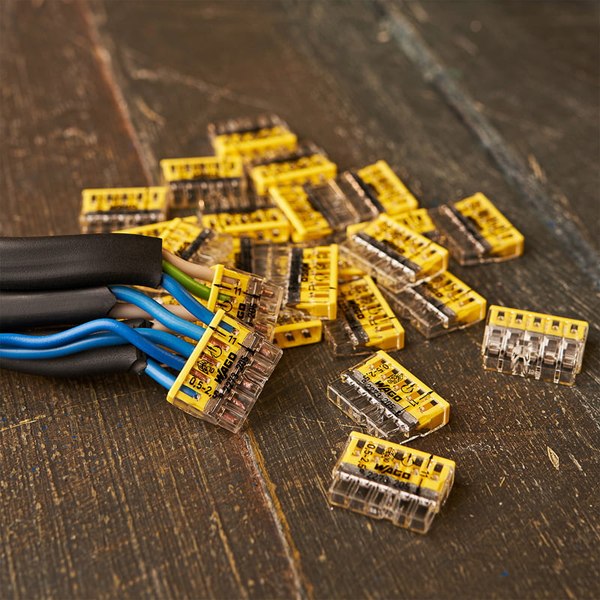 Набор клемм Wago 2273-205 / 07-5134-20