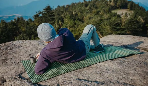 Туристический коврик Naturehike CNK2450WS044-SGR18