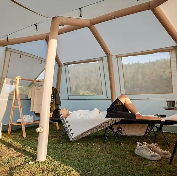 Палатка Naturehike Village 8.5 AIR / CNK2300ZP019-BR (белый/коричневый)