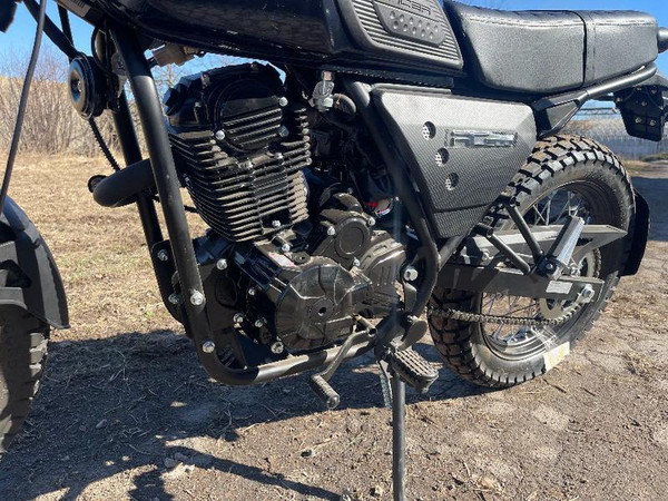 Мотоцикл Racer Triumph 300 / RC 300-GY8H