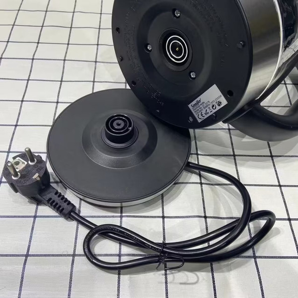 Электрочайник Sonifer SF-2078