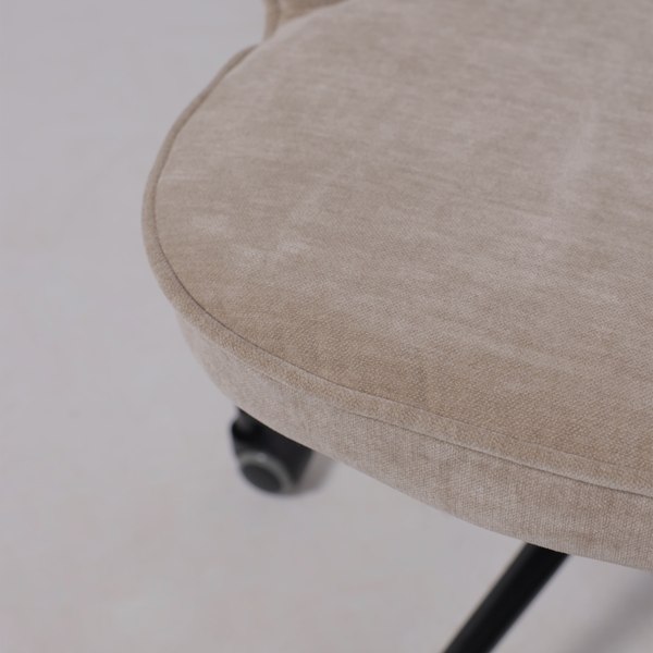 Кресло офисное AksHome Foxy