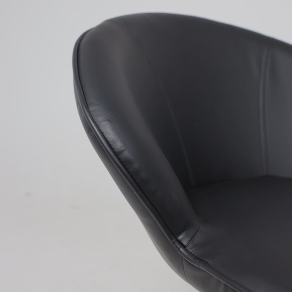 Кресло офисное AksHome Foxy