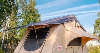 Палатка на крышу автомобиля Риф Soft RT01-140 / RIFRT011406090W (песочный/черный)