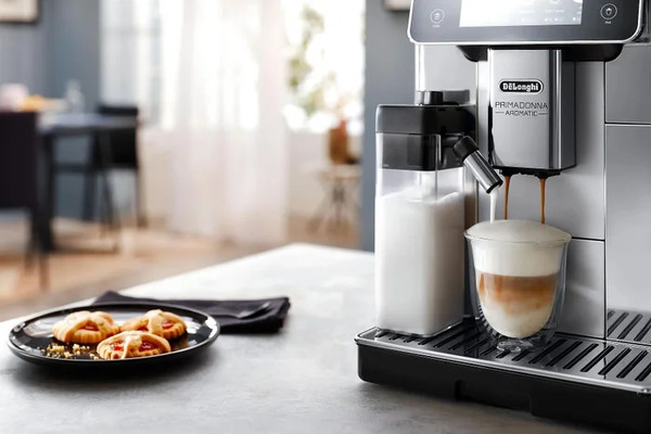 Кофемашина DeLonghi MC INT1 DL ECAM630.55.SM