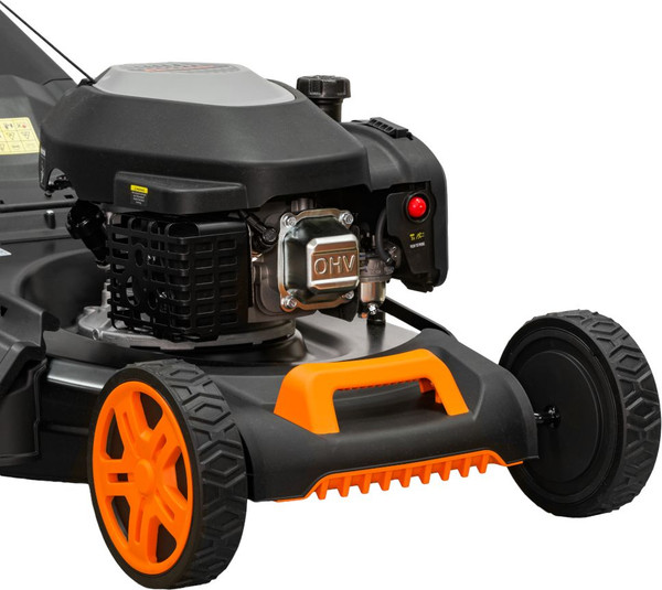 Газонокосилка бензиновая Eland BGL-746SA