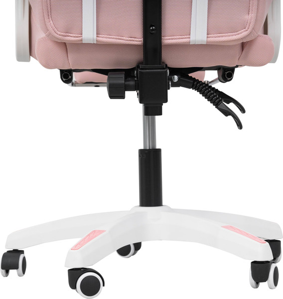 Кресло геймерское Calviano 1584