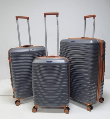 Чемодан на колесах Mironpan 11184