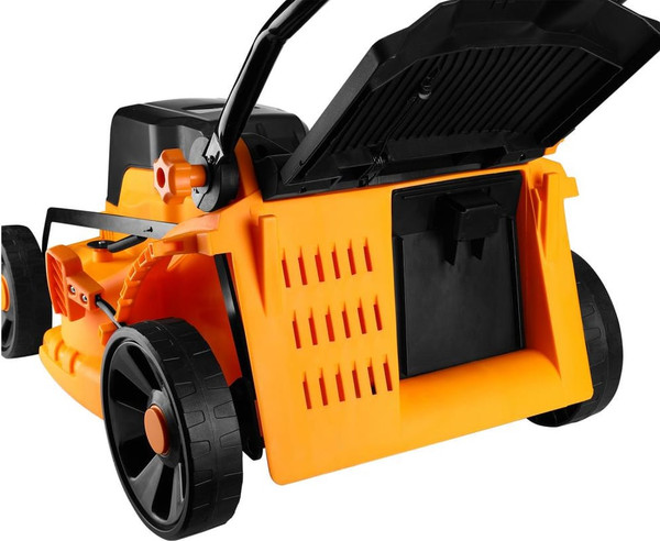 Газонокосилка аккумуляторная Deko DKLM40V / 083-2018