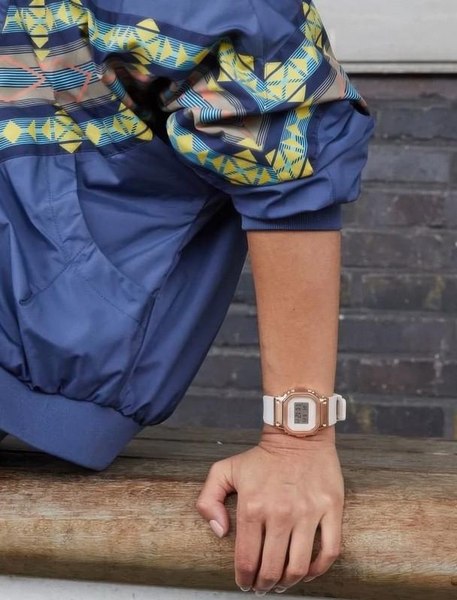 Часы наручные женские Casio GM-S5600UPG-4E