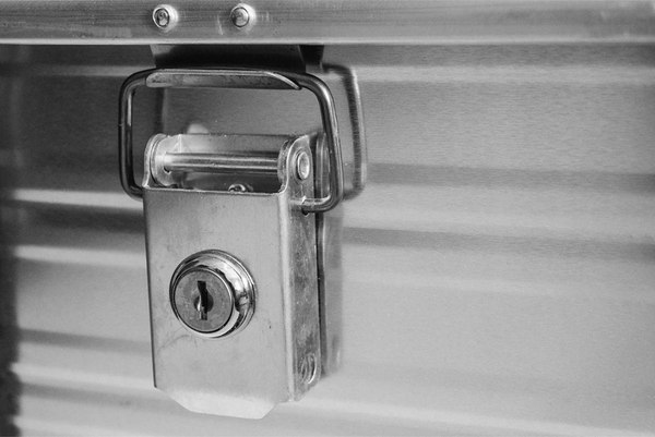 Ящик для инструментов Риф 582х385х277мм / E582385277