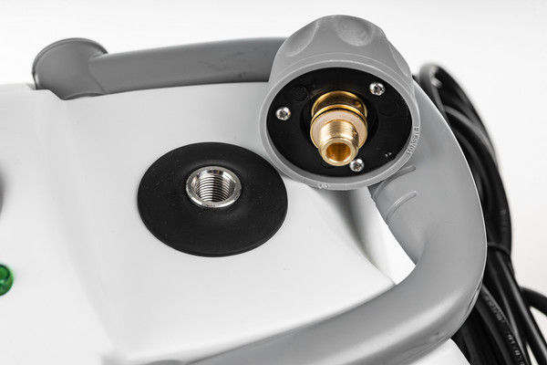 Пароочиститель Brevio EM-201 (белый)