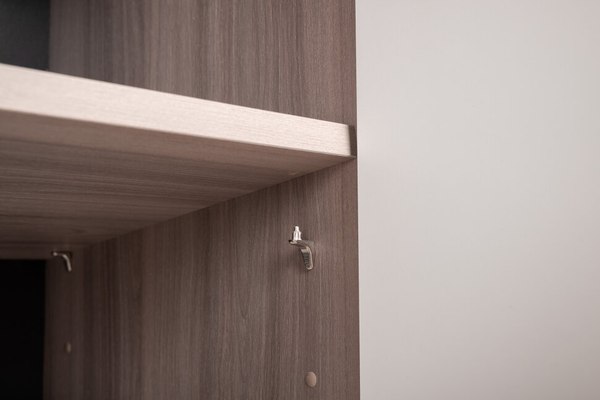 Шкаф-пенал Mobi Роквуд 16.322.03